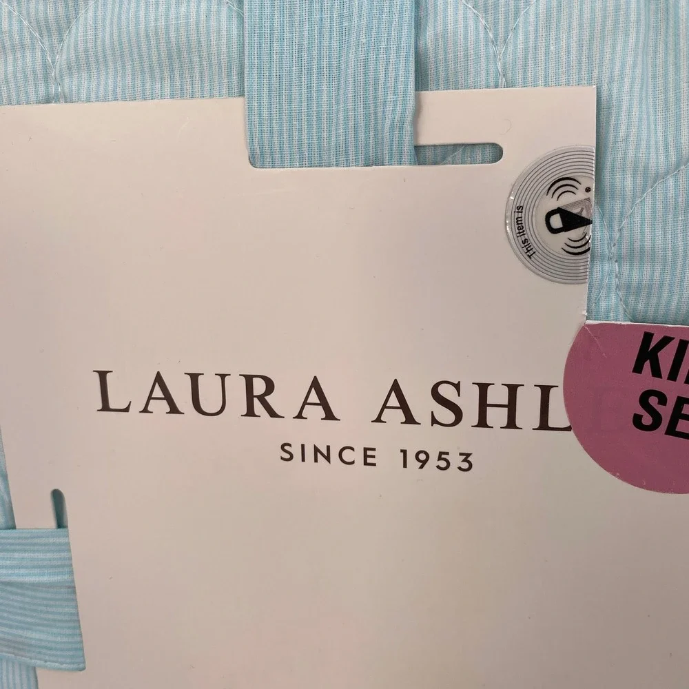 Laura Ashley Quilt Set King Aqua Blue Scallop Dollop Seashell Nautical Coastal